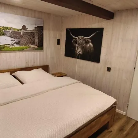 Pine & Paws Vakantiehuis *
